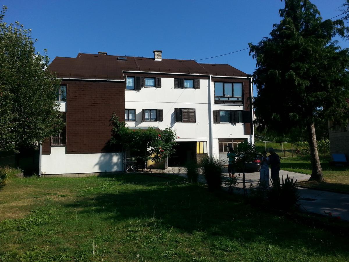 Guesthouse Trikic Drvar Exteriér fotografie